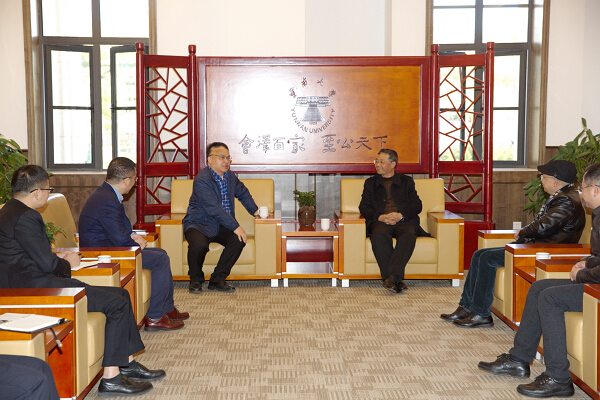 Huawei and YNU discuss partnership