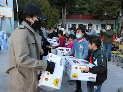 YNU alumni group gives back to Yunnan