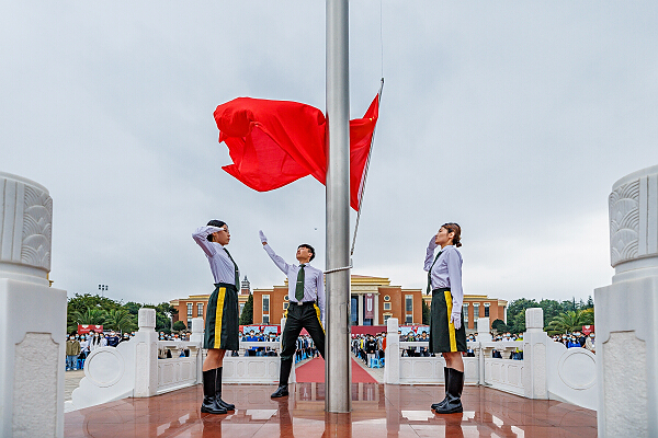 1665568896983002816.jpg 7991006BEDD68A22C941EE10CC4_C41EC1B1_515CA.jpg