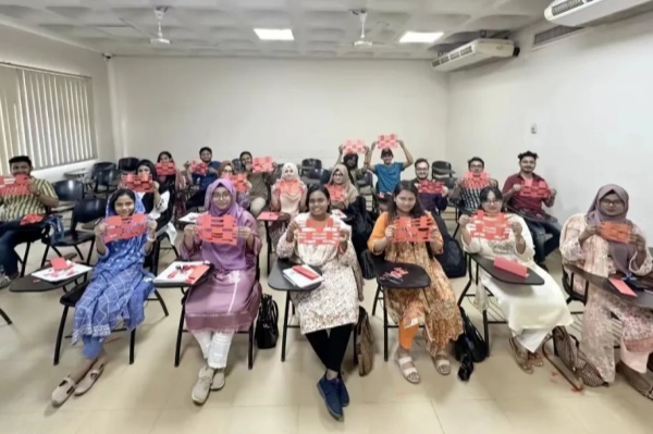 1714116709079016223.jpg 640.webp (5).jpg