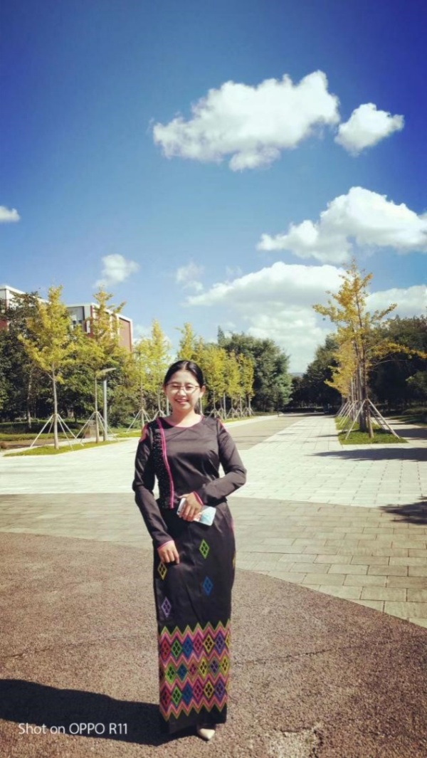 1718077759154099541.jpg g.jpg